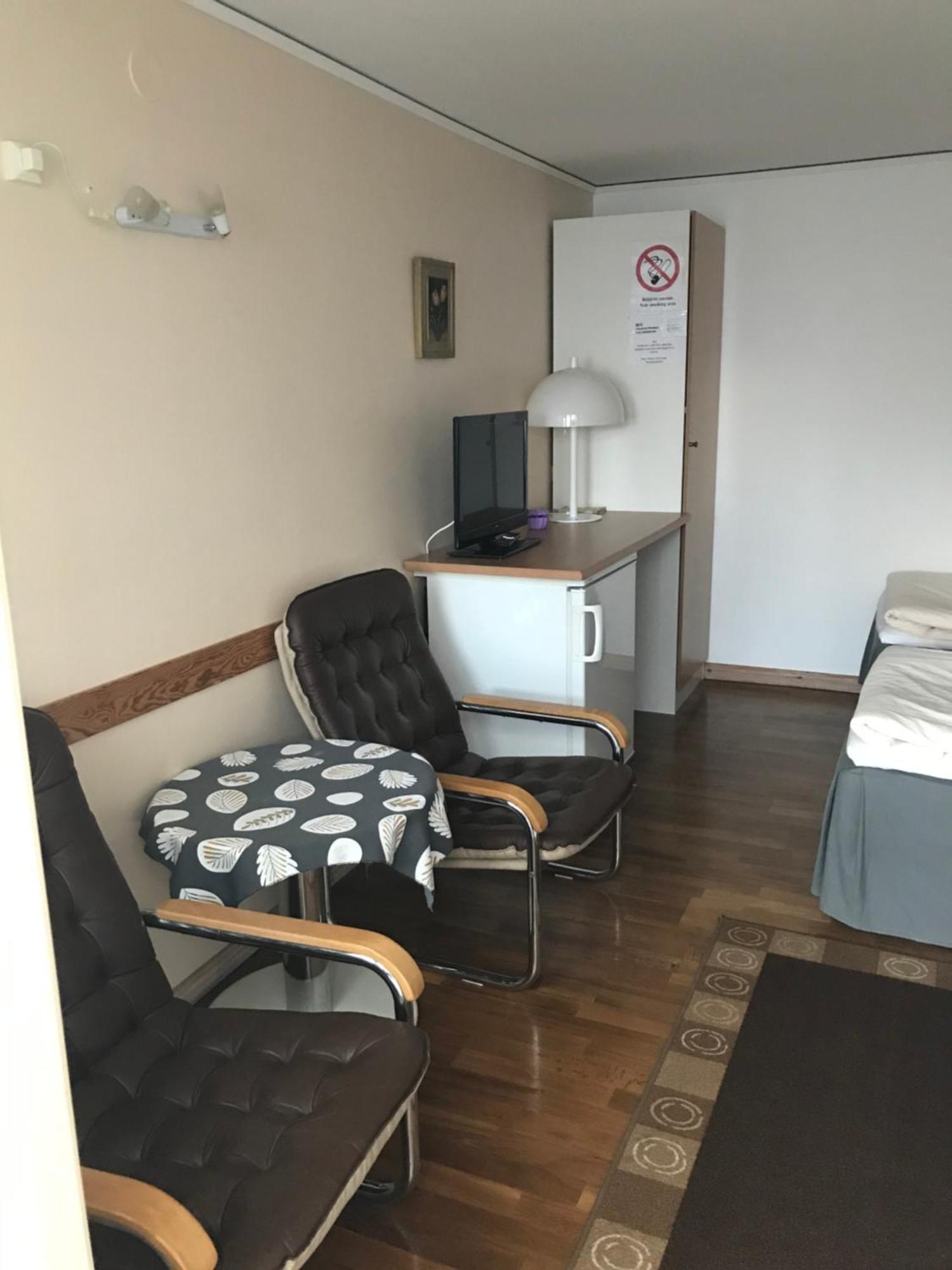 Kalkstenens Bed&Breakfast Mörbylånga Zimmer foto